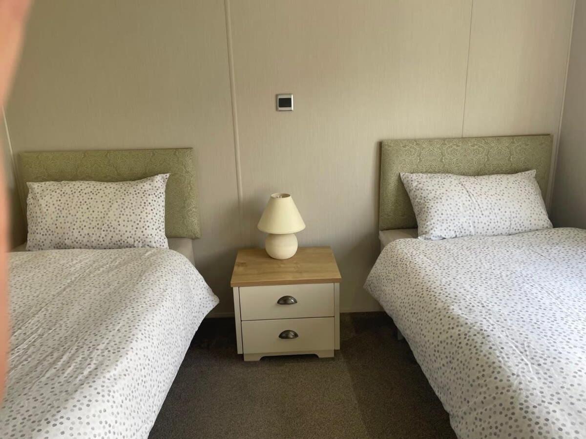 42 Woodland Walk Pevensey Bay Holiday Park Sleeps 6 Luaran gambar